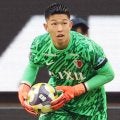 ＰＫストップの舞台裏…鹿島ＧＫ早川友基が演じた「跳ぶ気満々の焦燥ＧＫ」真ん中に吸い寄せられた細谷のキック