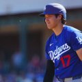 大谷翔平がガッチリハグ「目頭が熱くなった」　復帰したかつての相棒…日本人も感激