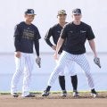 【阪神】ディベイニーがキャンプ５度目の早出特守　打ち上げ前日も汗を流す