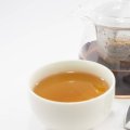 プーアル茶を毎日飲み続けるとどうなる？ダイエット・肝臓への影響を専門家が解説