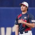 大谷翔平が帽子取り挨拶→ガッチリ握手に「マジ感動」　虎党虜にした合流後の行動