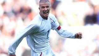 フランスW杯の戦犯が…ベッカム史上最高のFKから20年「特別な瞬間