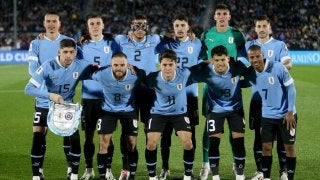 美しい」「たまらない」ウルグアイ代表が記念ユニフォームを発表！五輪