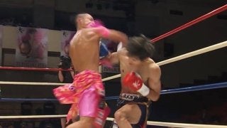 芸術的な失神カウンターKOに騒然