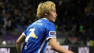 日本代表MF伊東純也3年ぶりゲンク復帰、背番号10ユニフォーム姿