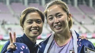 なでしこジャパン 清水梨紗 直筆サイン入り写真⑤ マンチェスターシティ 長谷川唯 可愛い過ぎてアカン｣なでしこ長谷川唯＆清水梨紗のカフェタイム、｢外に