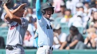 山梨学院、衝撃の4強入りに”強すぎて目さめた” SNSでも大きな話題と