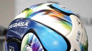 Jリーグが“キャプテン翼モデル”公式球導入へ「百年構想リーグ」で採用