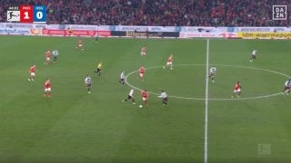 佐野海舟、“神タッチ”で2人置き去り