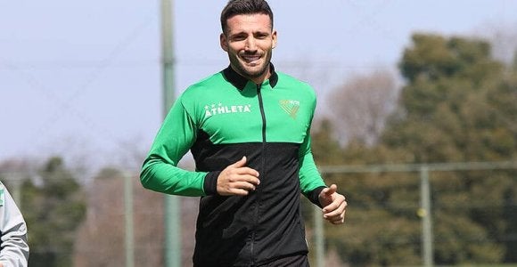 「J1残留、チームに貢献するために来た」、東京Vの新戦力チアゴ・アウベスがチームに合流 サッカー スポーツブル (スポブル)