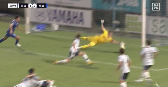 「やっぱ川島はすげえ」元日本代表守護神“神の左手”炸裂