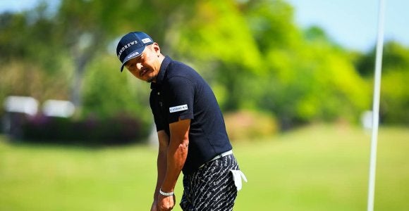 岩田寛は出遅れ オタエギが“連覇”へ2打差5位発進
