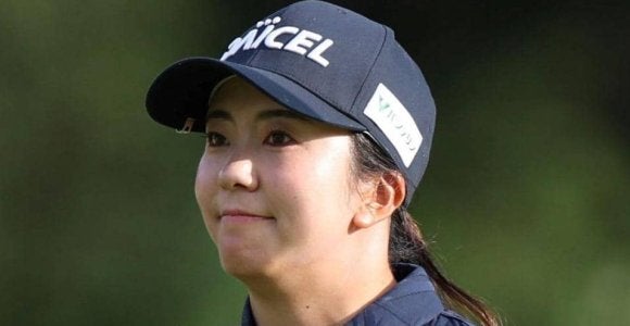 堀琴音が驚異的なフェアウエーキープ率で上位浮上