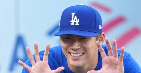 山本由伸のMVP食事会にダルビッシュ有も参加　ロスの有名シェフが公開「ダルさんもいる！」