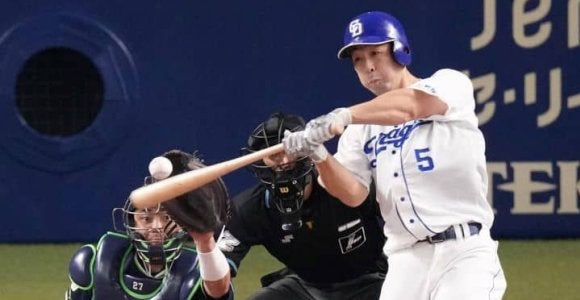 中日・4年ぶり復帰！帰ってきた「マスター」阿部寿樹に期待することは？