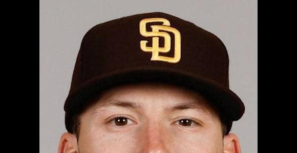 DeNA 最速159キロ右腕と合意　パドレスでダルビッシュらと同僚　長身203センチのレイノルズ　今季は制球に課題