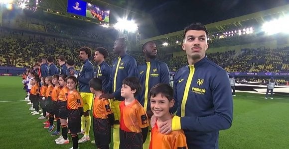 CLの選手入場時に衝撃の“アンセム間違い”で観客大ブーイング