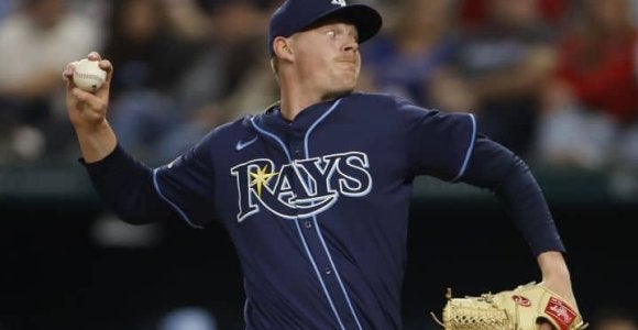 ドジャース レイズ31歳右腕獲りか 最強守護神ディアス獲得でも最大限の動き