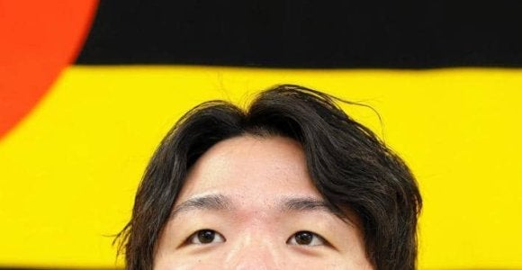 阪神　投手３冠の村上頌樹が驚異の２億超え！１億５０００万大幅増で更改「いい評価をしていただいた」Ｖ旅行は妻と「２人で楽しみたい」