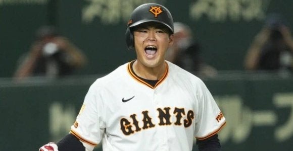 体勢崩されてフェン直の衝撃…巨人22歳は「化け物」　“覚醒前夜”に高まる期待