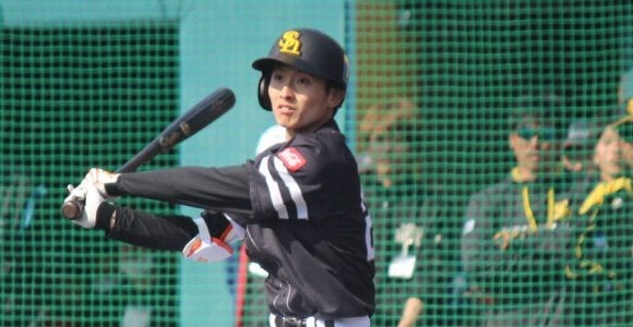 日本一のソフトバンクは現在7選手が1億円プレーヤー！未更改の盗塁王・周東佑京、首位打者の牧原大成などの来季年俸に注目【高額年俸選手一覧】