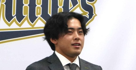 【オリックス】東松快征50万円増の650万円で更改　高卒３年目の来季は「飛躍の年にしたい」