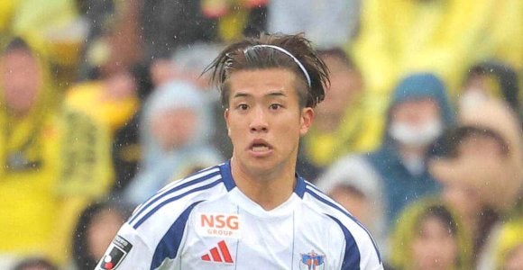 J2降格の新潟　MF長谷川元希のJ1昇格長崎への完全移籍を発表「何度も悩み、考え抜いた末に…」