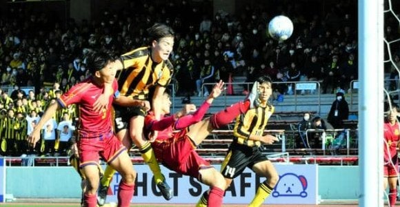 全国高校サッカー 前橋育英が初戦敗退　「この悔しさ忘れない」