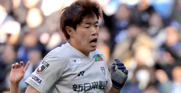 福岡 日本代表DF安藤智哉のドイツ1部ザンクトパウリへの完全移籍を発表